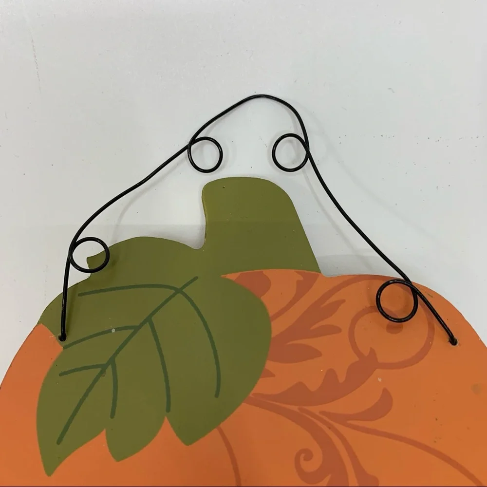 2 Piece Set Wooden Fall Pumpkin Wall Hang Decor Signs W/ Surprise Gift Not Shown